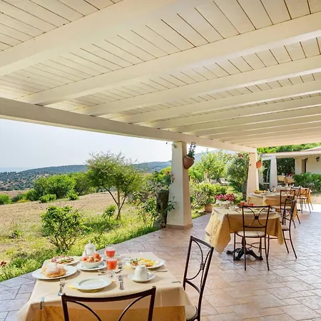 Borgo Alba Barona Turismo Rurale Hotel 3*