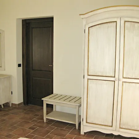 Borgo Alba Barona Turismo Rurale 3*