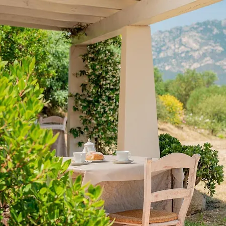 Отель Borgo Alba Barona Turismo Rurale