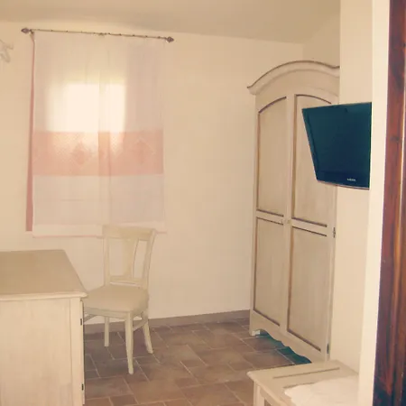 Borgo Alba Barona Turismo Rurale 3*