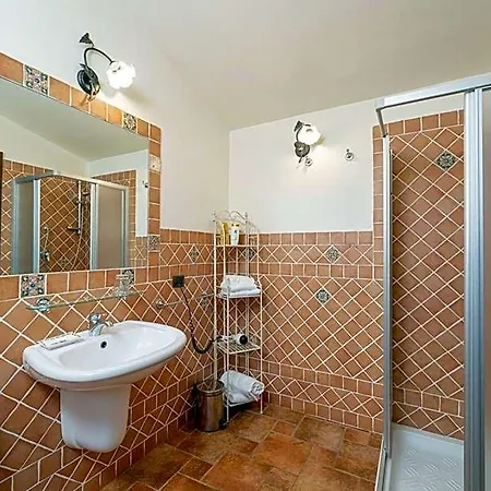 Borgo Alba Barona Turismo Rurale 3*