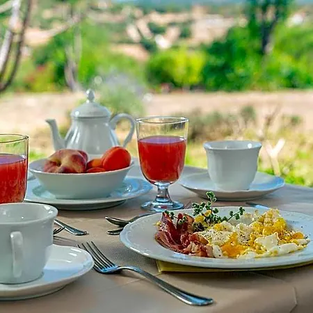 Borgo Alba Barona Turismo Rurale 3*