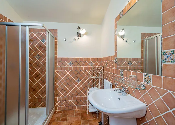 Borgo Alba Barona Turismo Rurale